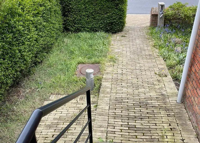 Casa de Férias In Front Of The Sea With Natural Swimming Pond *